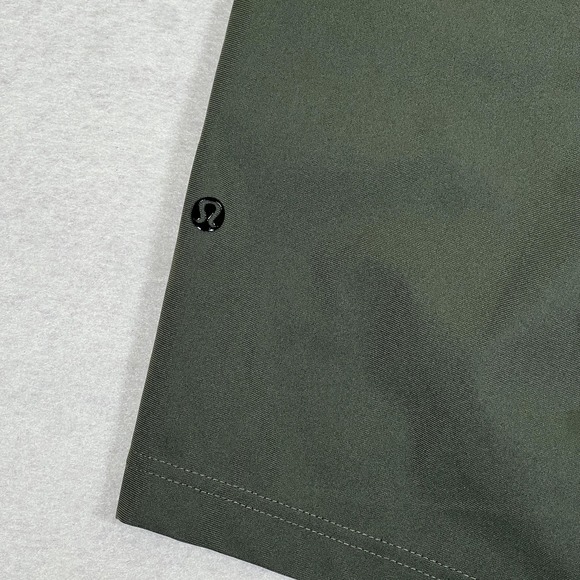 Lululemon Shorts Mens 36 Dark Olive Chino Golf Performance Stretch Athleisure - Picture 6 of 9